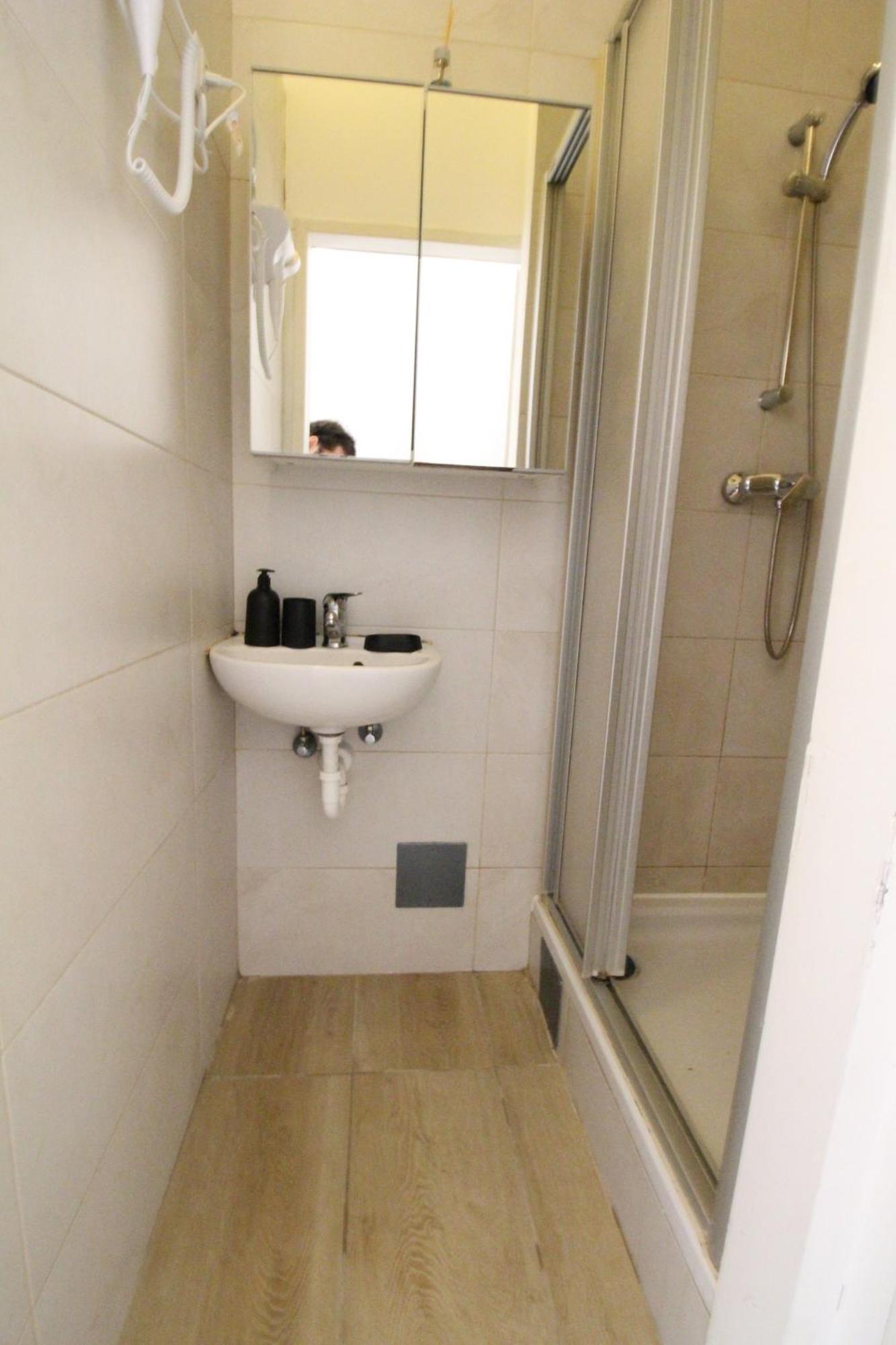 Cozy Rooms In Pragerstrasse เวียนนา ภายนอก รูปภาพ